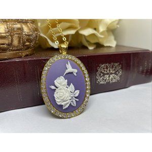 Christmas Gift Purple Lavender White Cameo Hummingbird Gold Crystal Necklace Xma